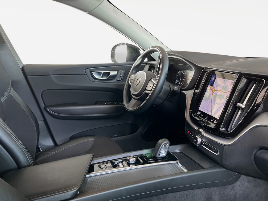Volvo  Momentum Pro