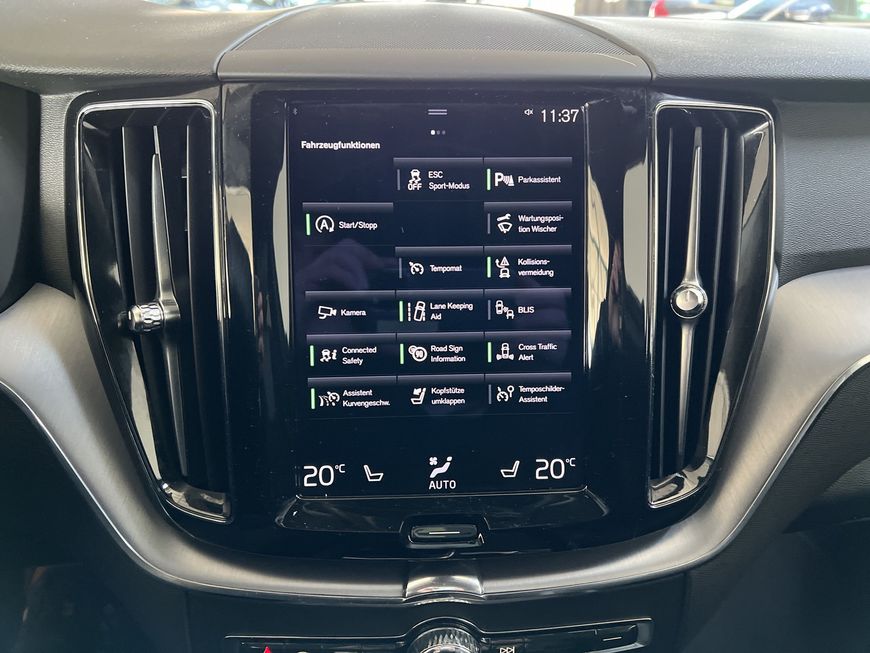 Volvo  Momentum Pro