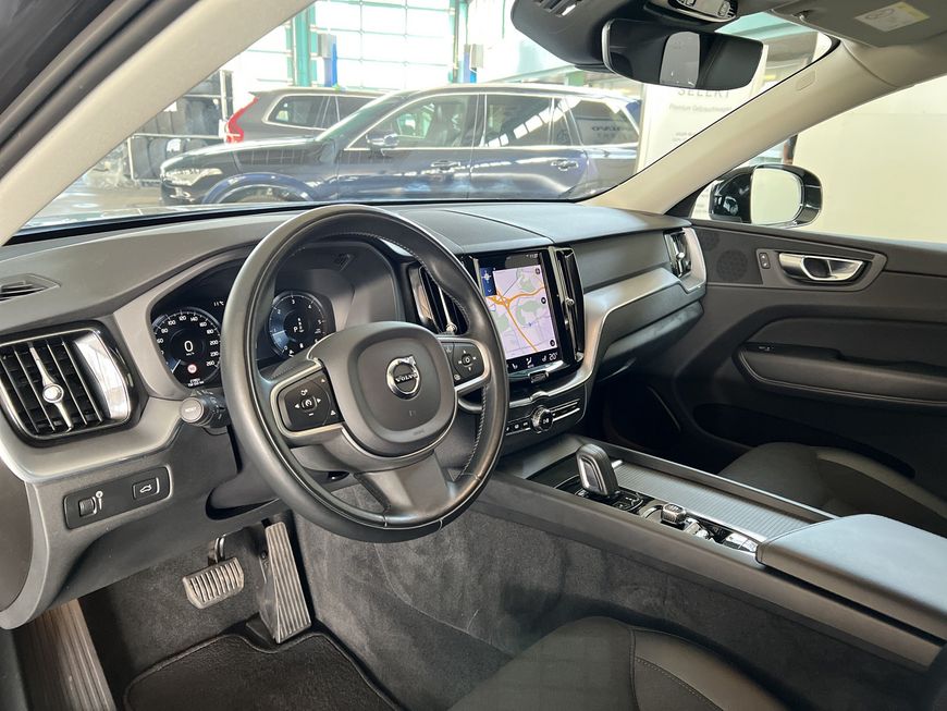 Volvo  Momentum Pro