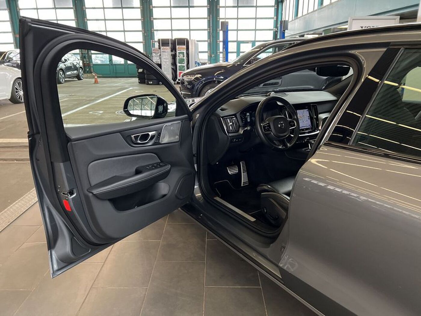 Volvo  RDesign