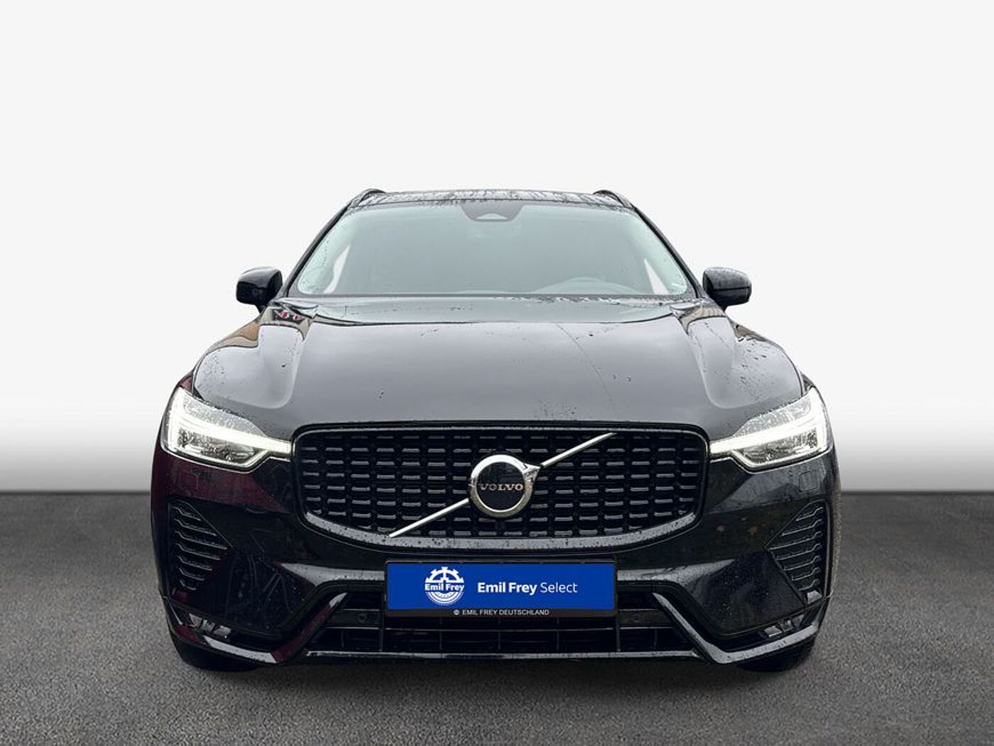 Volvo  Plus Dark