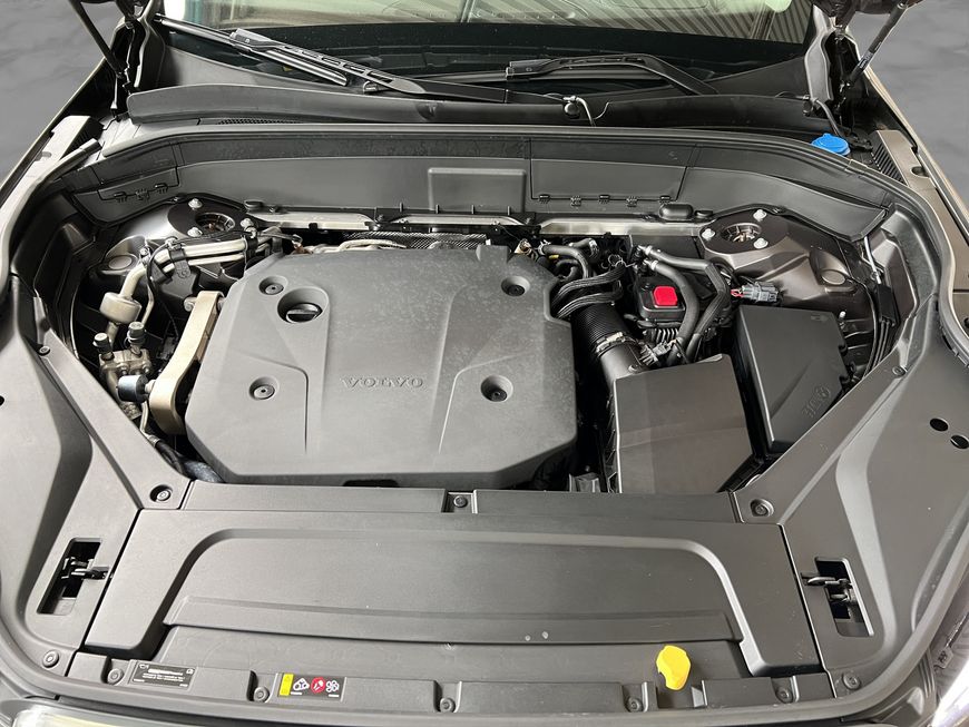 Volvo  Plus Bright