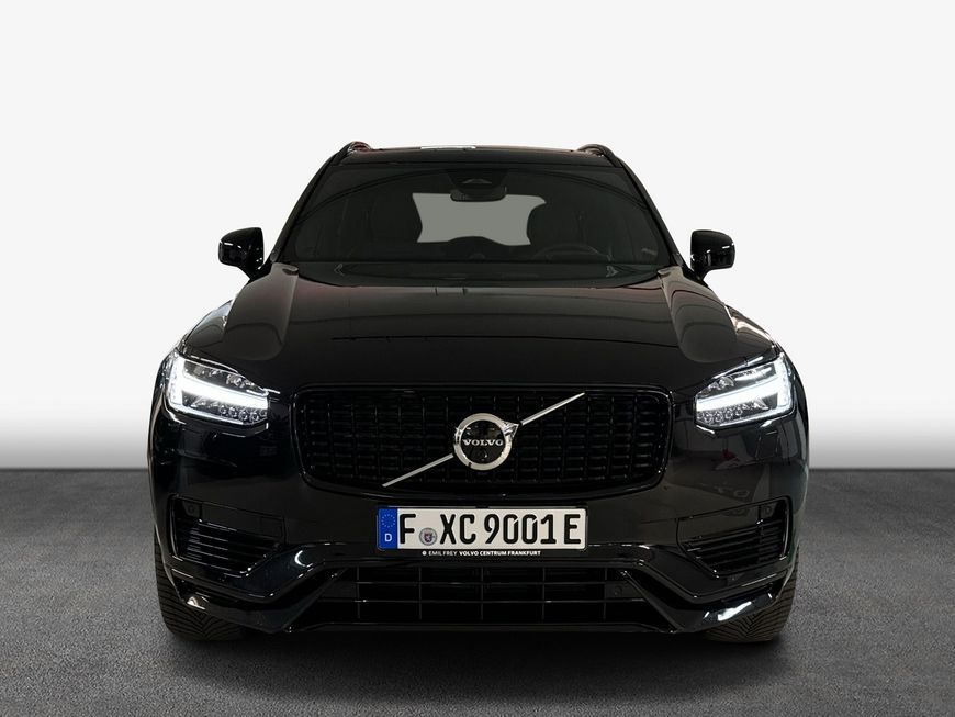 Volvo  Ultimate Dark