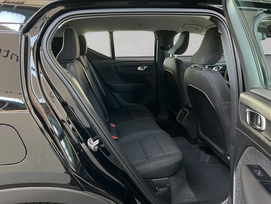 Volvo  Momentum Core