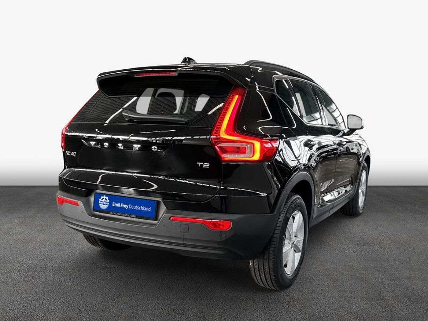 Volvo  T2 Momentum-Core Klima LED Einparkhilfe MY22