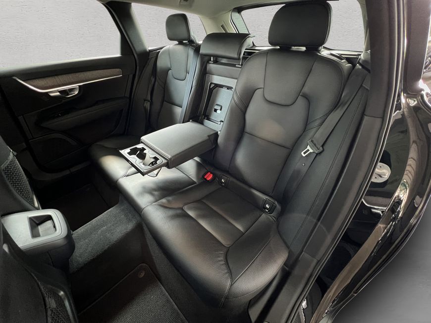 Volvo  CrossCountry