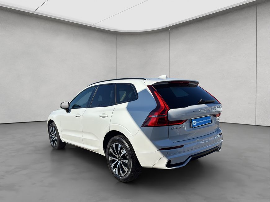Volvo  Plus Dark