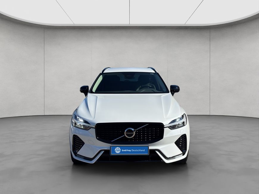 Volvo  Plus Dark
