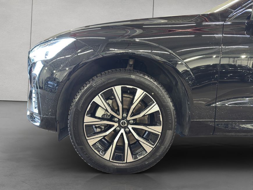 Volvo  Plus Dark