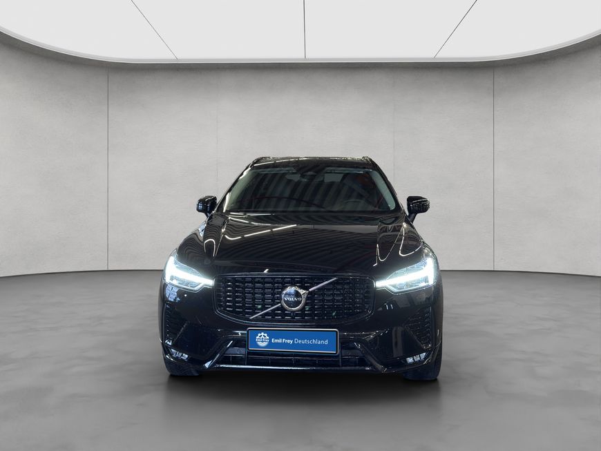 Volvo  Plus Dark
