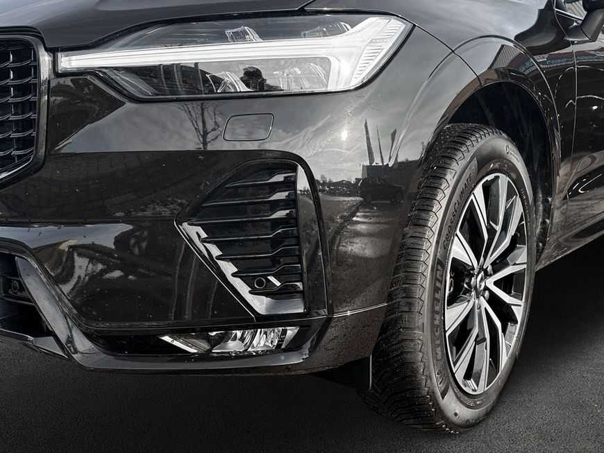 Volvo  Plus Dark
