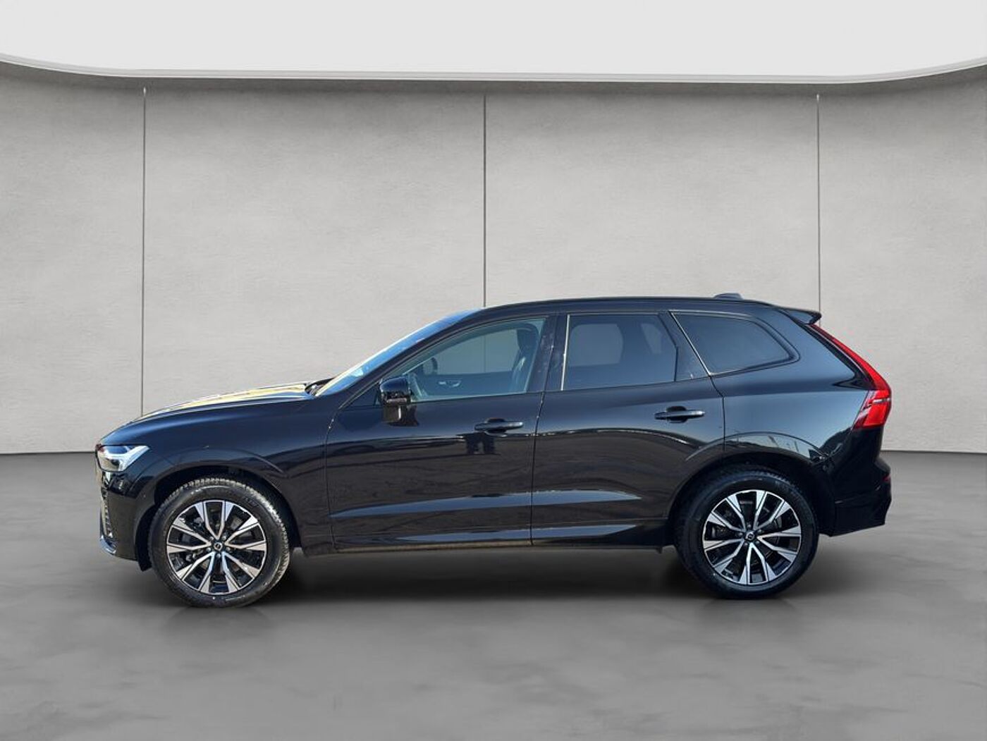 Volvo  Plus Dark