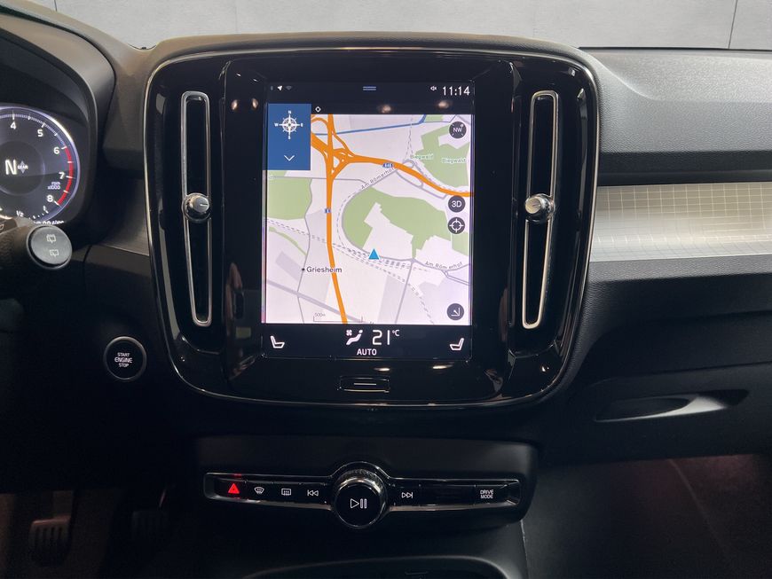 Volvo  Momentum Pro