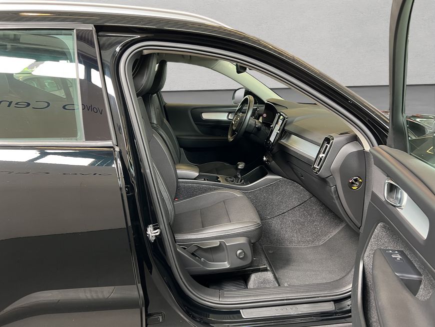 Volvo  Momentum Pro