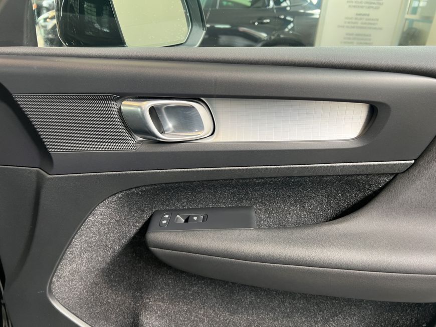 Volvo  Momentum Pro