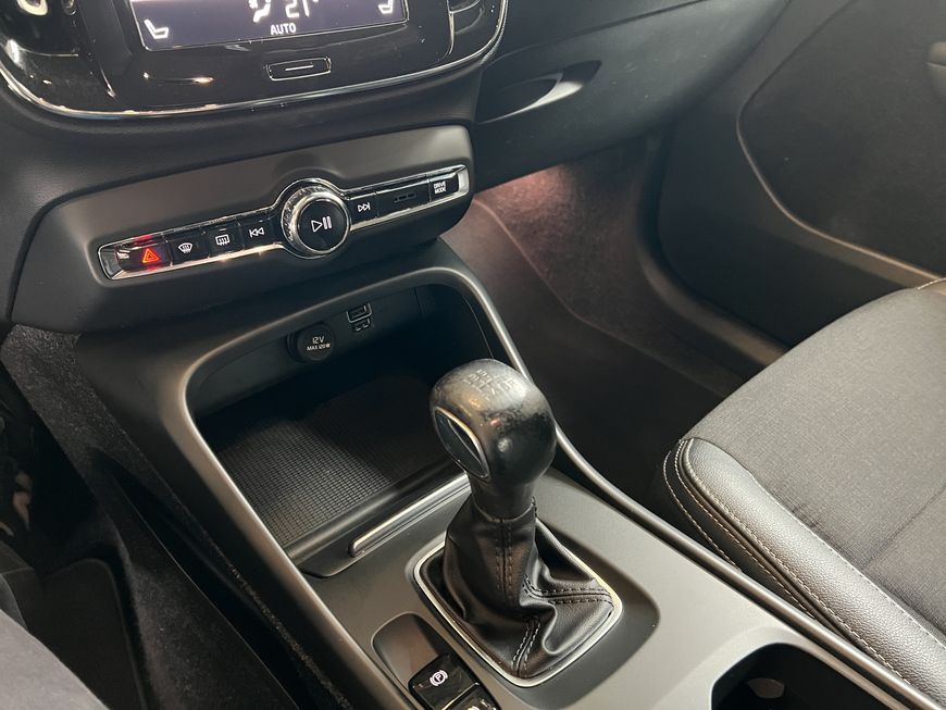 Volvo  Momentum Pro
