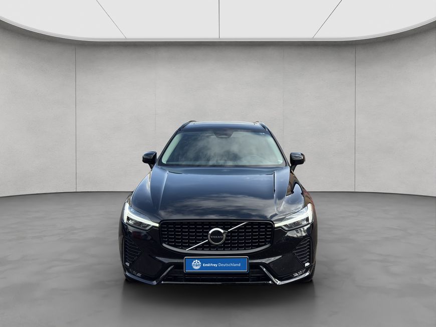Volvo  Plus Dark