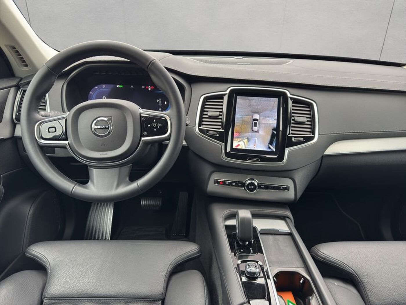 Volvo  Plus Bright
