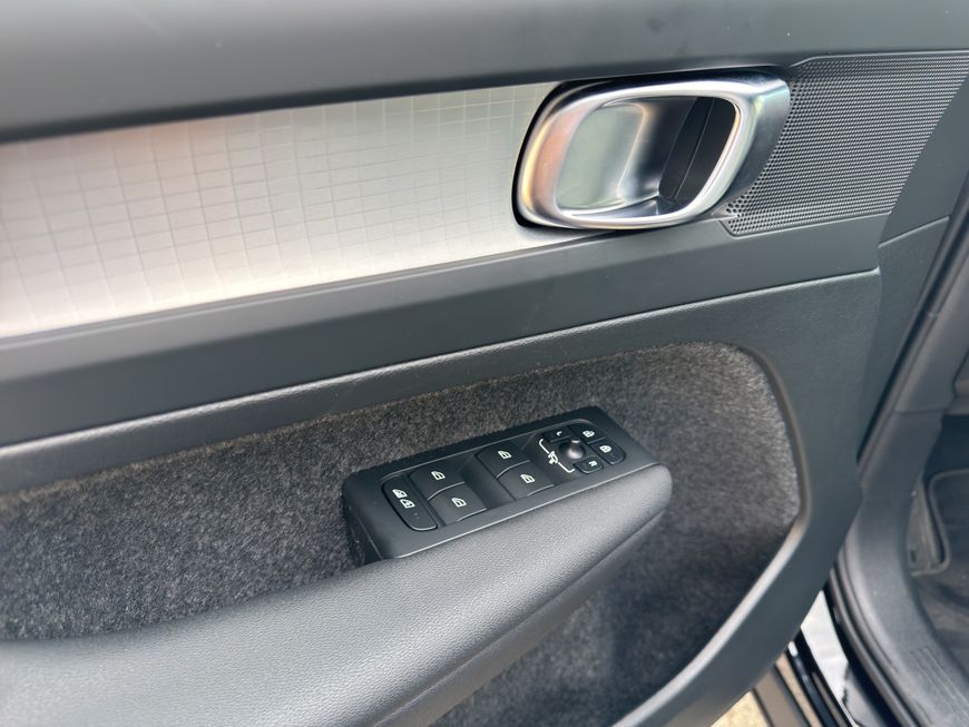 Volvo  Core