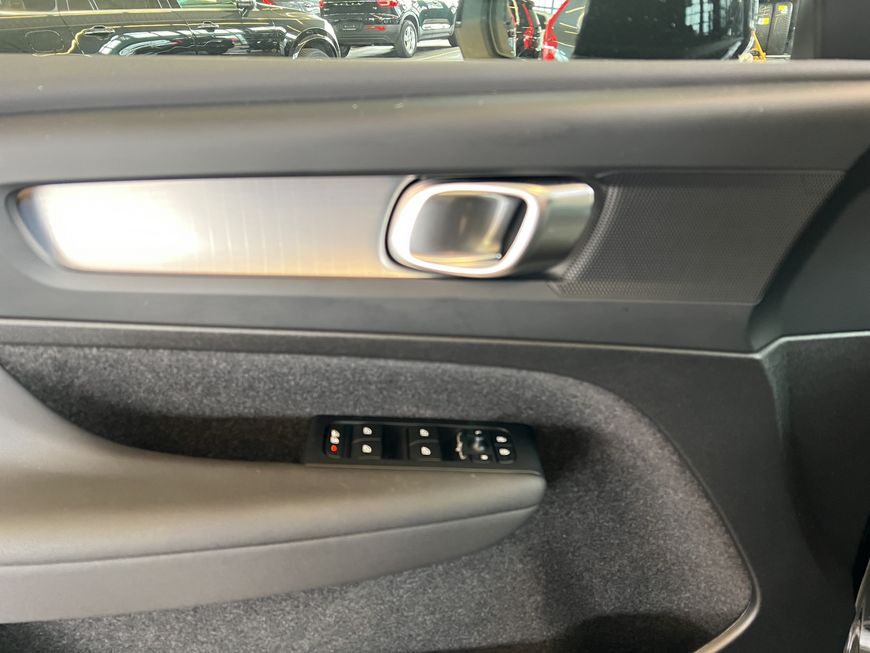 Volvo  Core