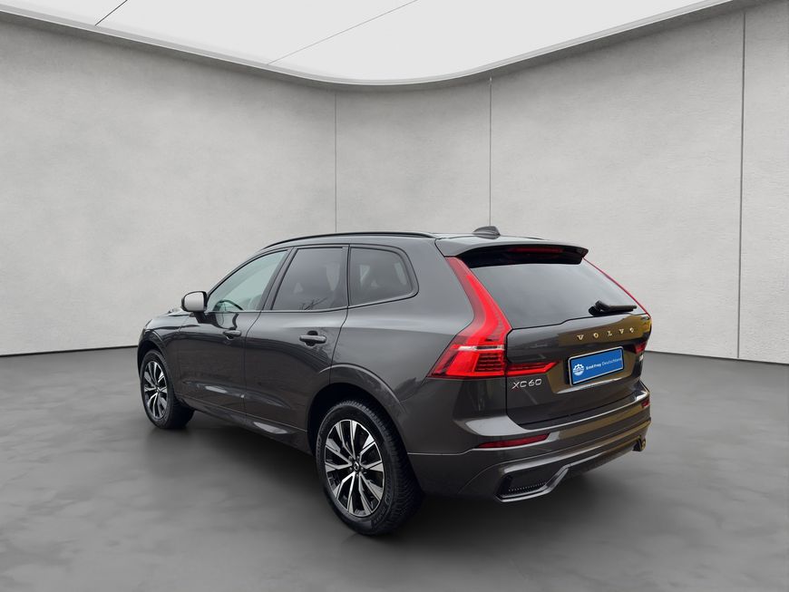 Volvo  Plus Dark
