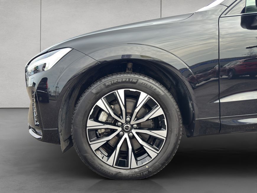 Volvo  Plus Dark