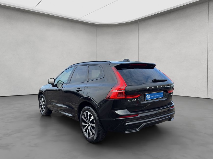 Volvo  Plus Dark