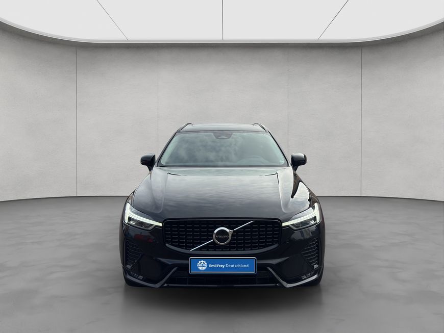 Volvo  Plus Dark