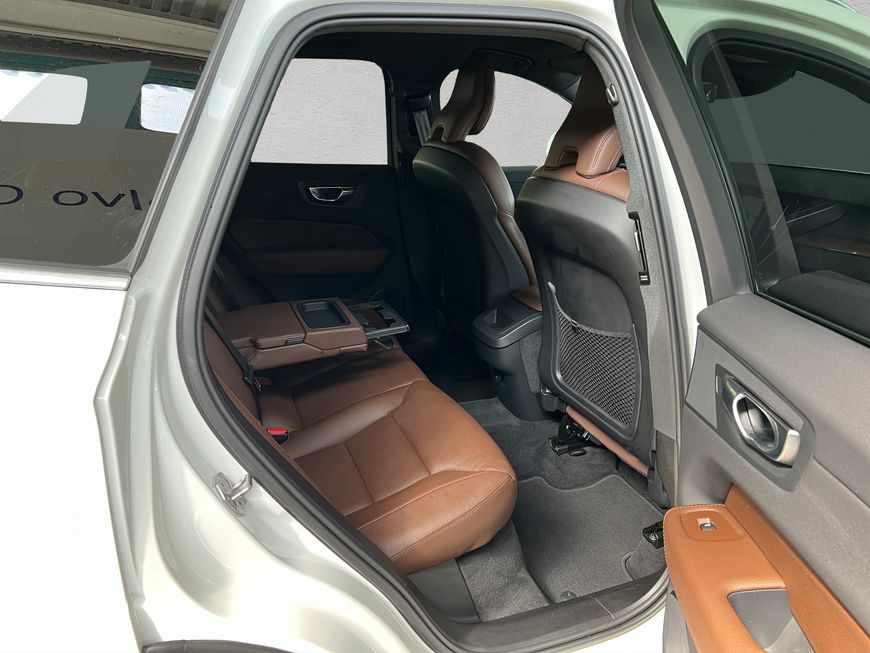 Volvo  20'