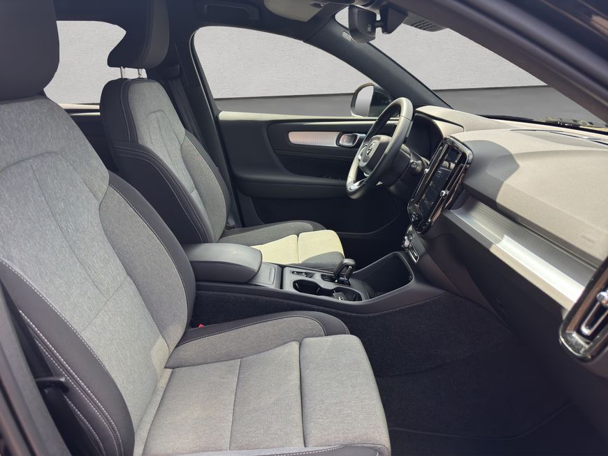 Volvo  Core