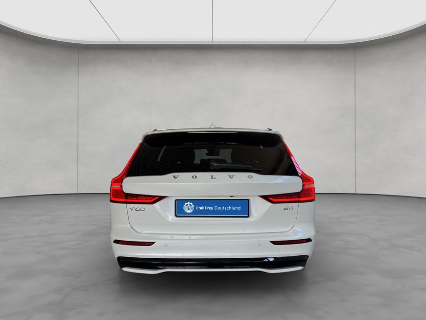 Volvo  Plus Dark