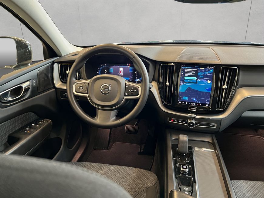 Volvo  Momentum Pro