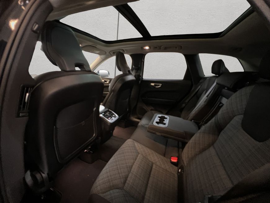 Volvo  Momentum Pro