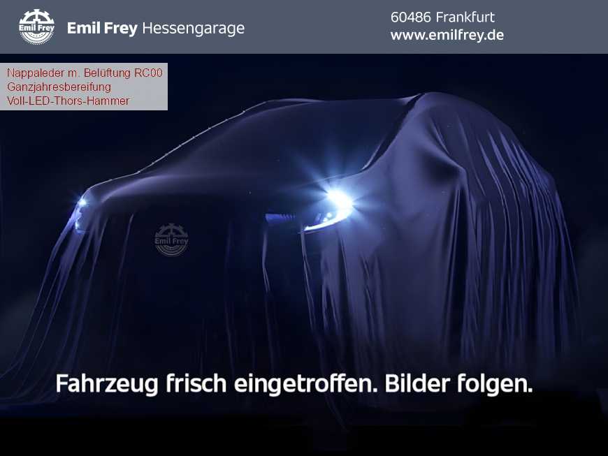 Volvo  Plus Dark