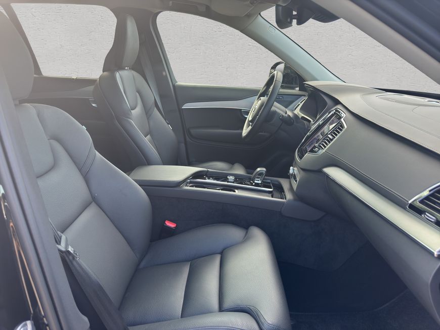 Volvo  Plus Bright
