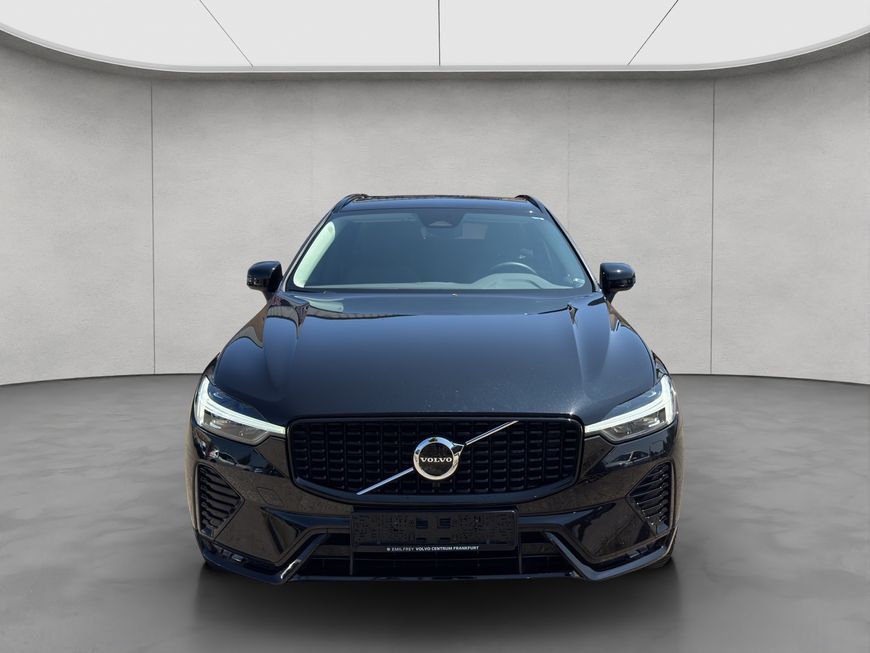 Volvo  Plus Dark