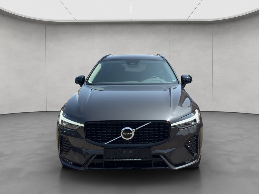 Volvo  Plus Dark