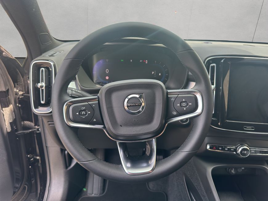 Volvo  Core