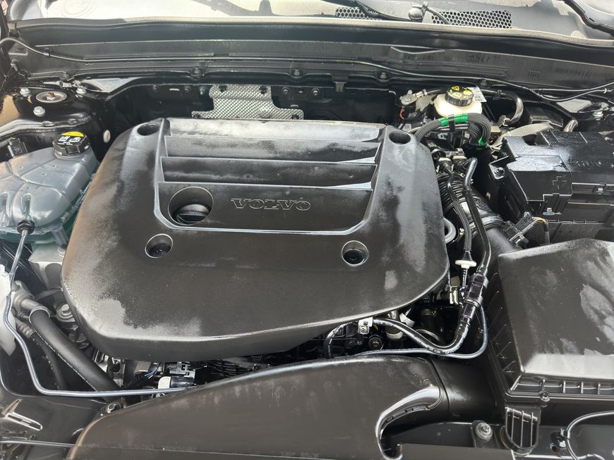 Volvo  Core