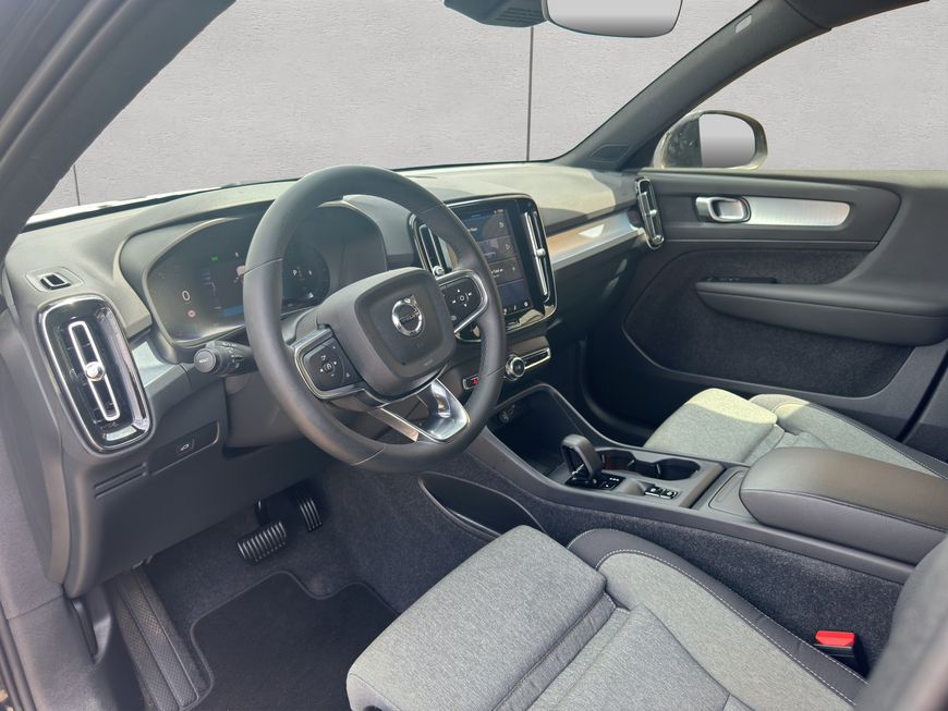 Volvo  Core