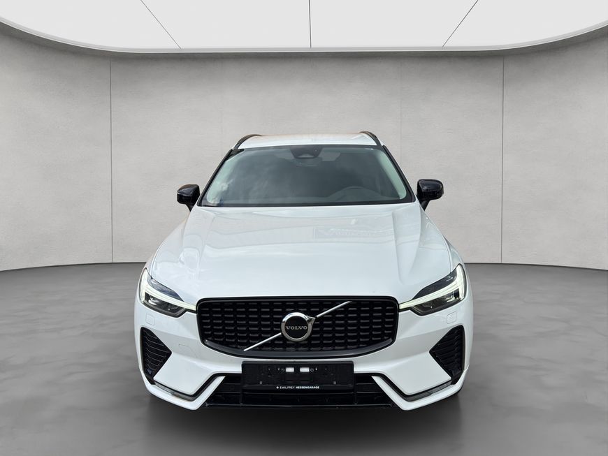 Volvo  Plus Dark