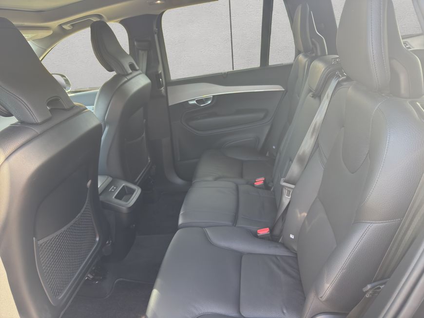 Volvo  Plus Bright