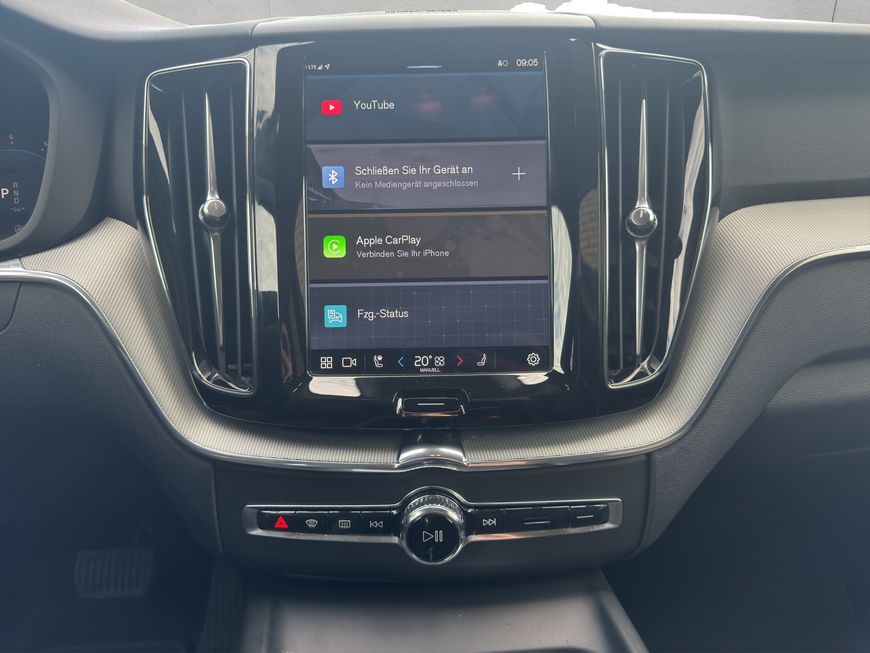 Volvo  Plus Dark