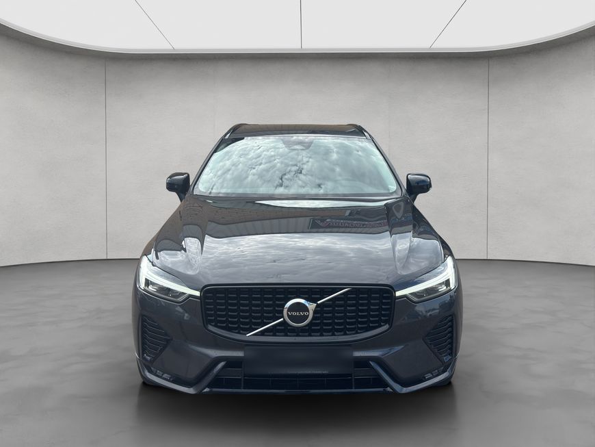 Volvo  Plus Dark