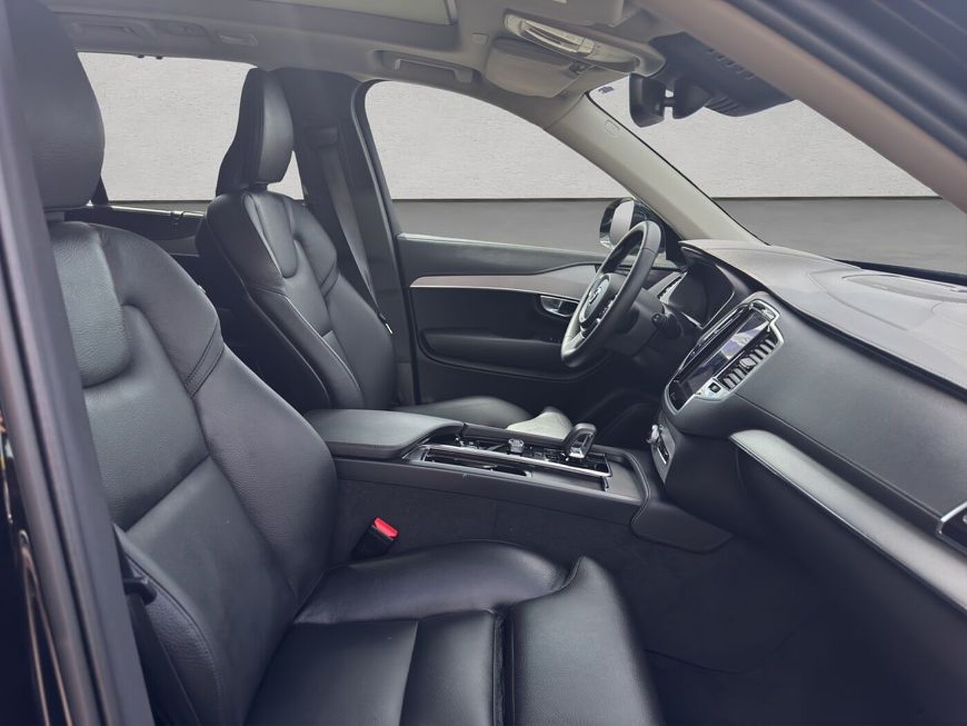 Volvo  Plus Bright