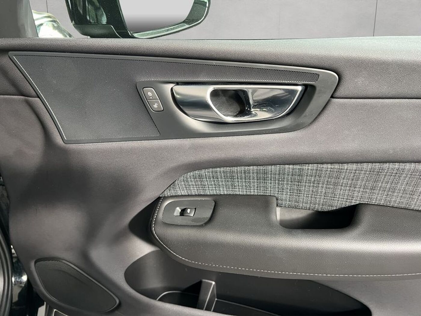 Volvo  Core