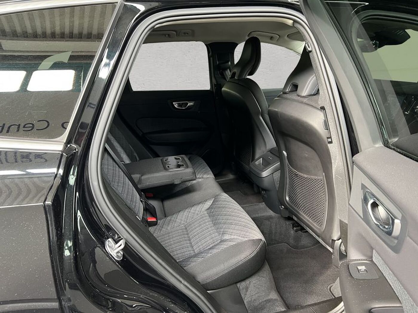 Volvo  Core