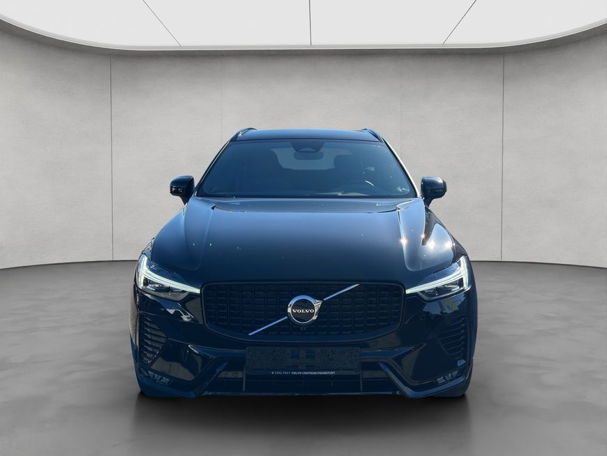 Volvo  Plus Dark