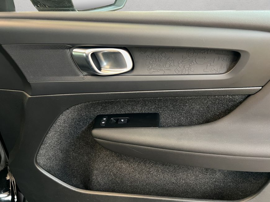 Volvo  Momentum Core