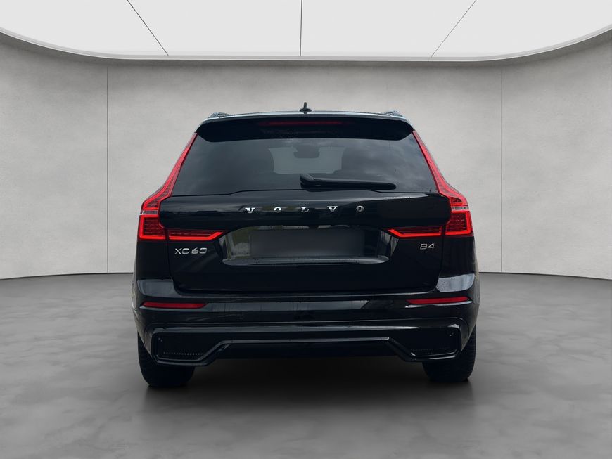 Volvo  Plus Dark